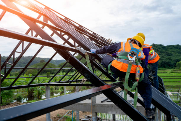 Best Commercial Roofing Services  in Urbana, IA